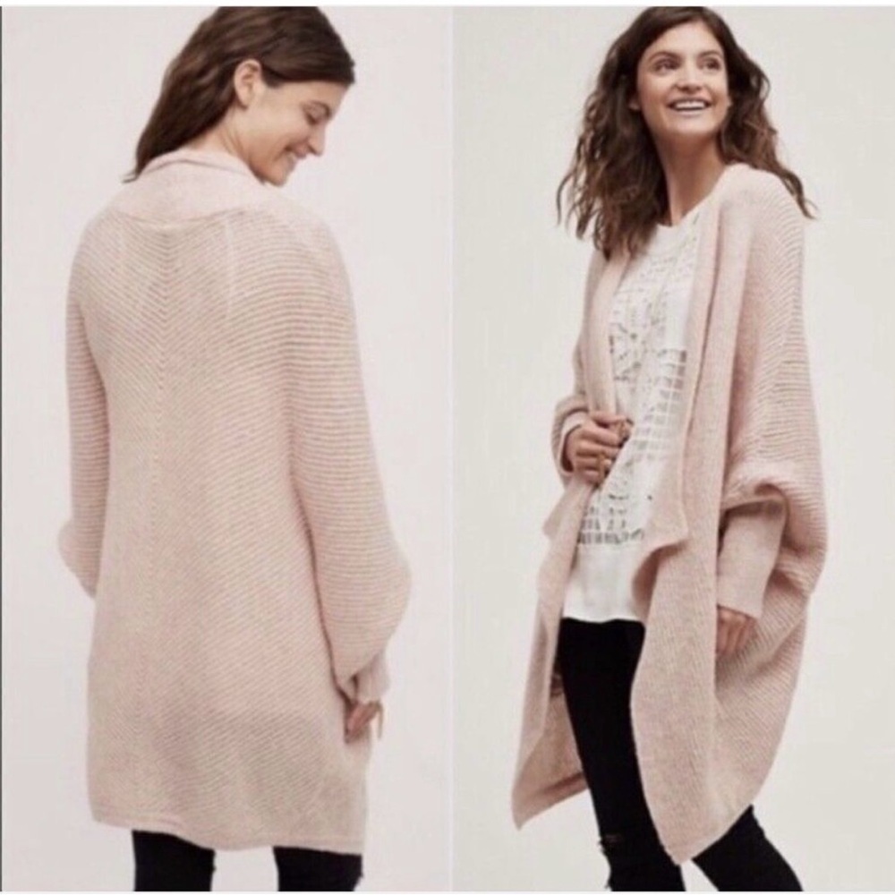 Anthropologie Sleeping on Snow Primula Wool
Blend Cocoon Cardigan